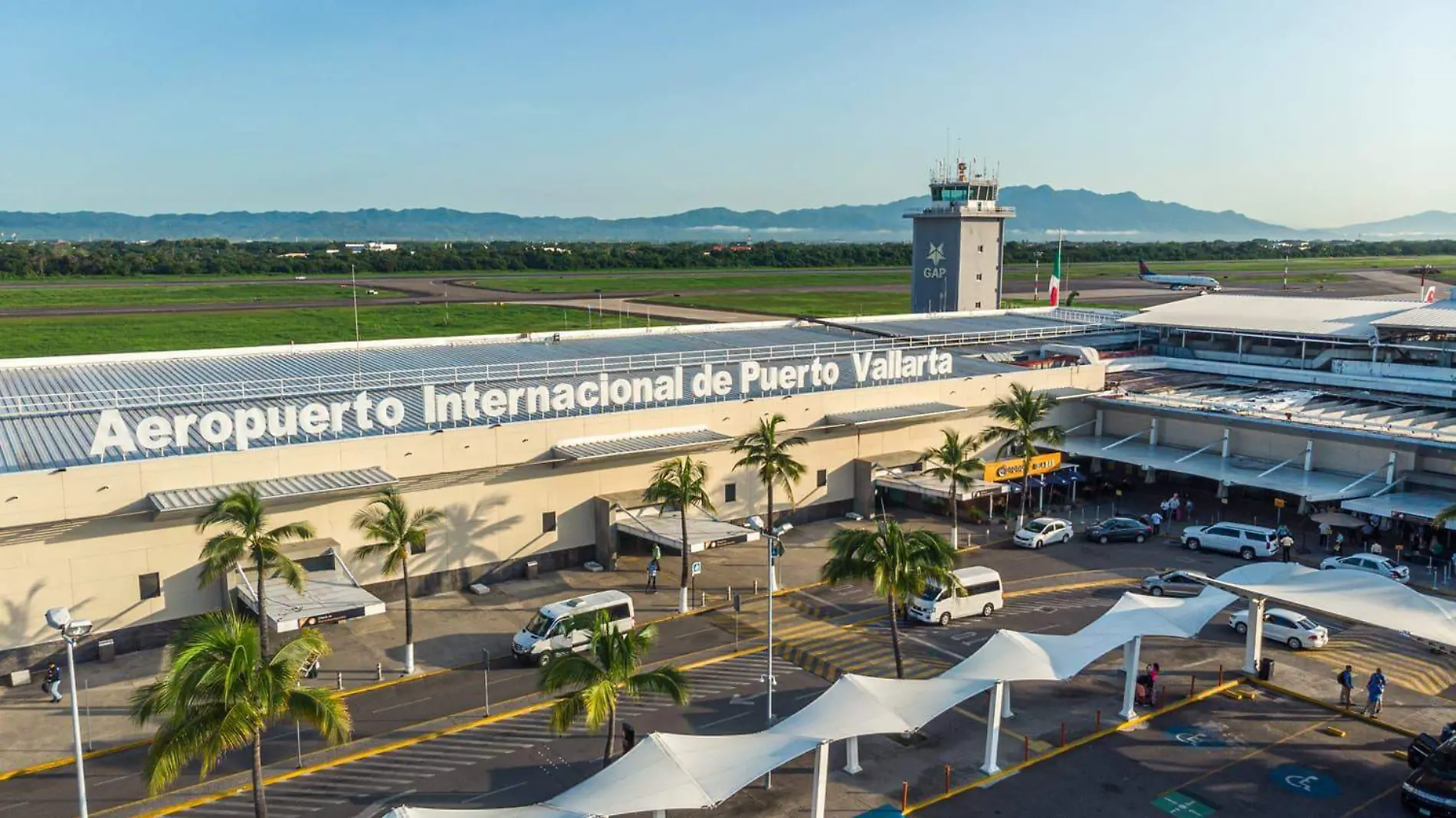 Aeropuerto Vallarta-cortesía